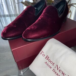 $380 To Boot New York 10 Wine Velvet Tuxedo Saks Fifth Avenue